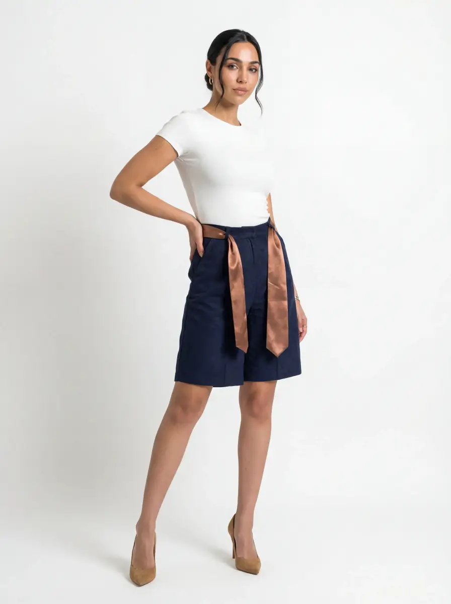 شورت نيفي إليغانت