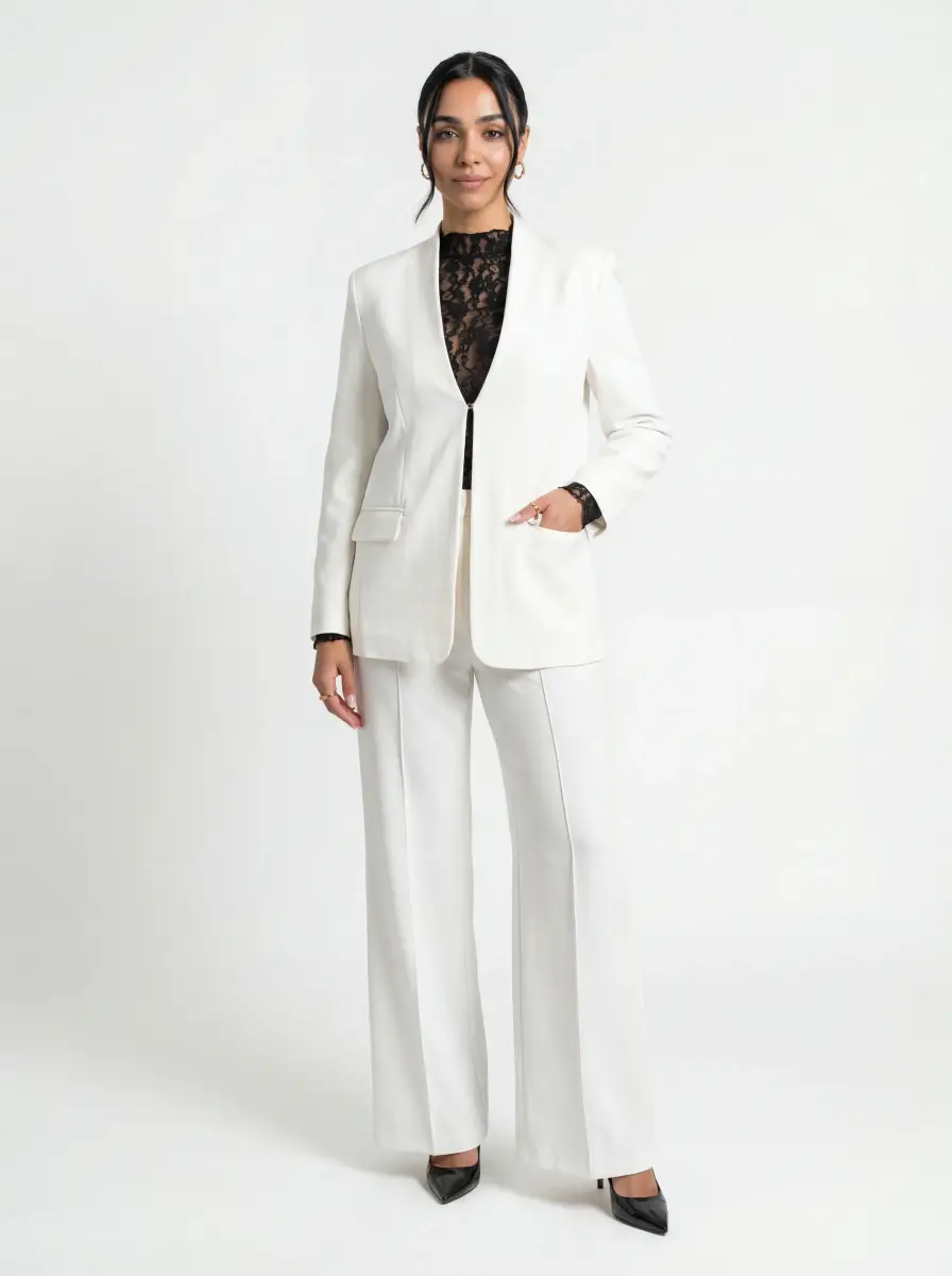 بدلة وايت إليغانت