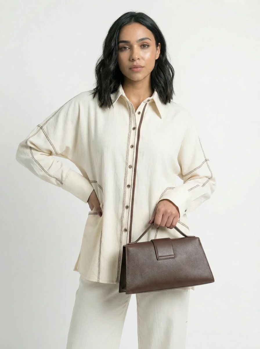 طقم سترايب ابيض